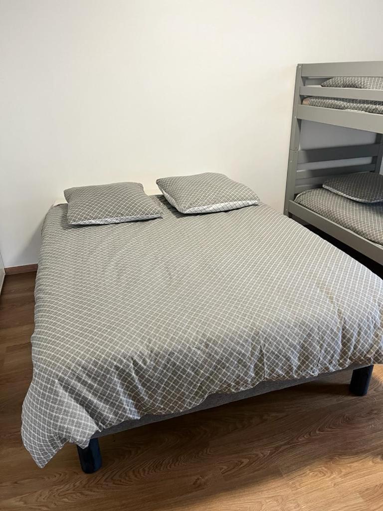Appartement 5Min Gare Rer Disneyland Paris Val D'Europe La Vallee Village Parking Inclus Montévrain Dış mekan fotoğraf