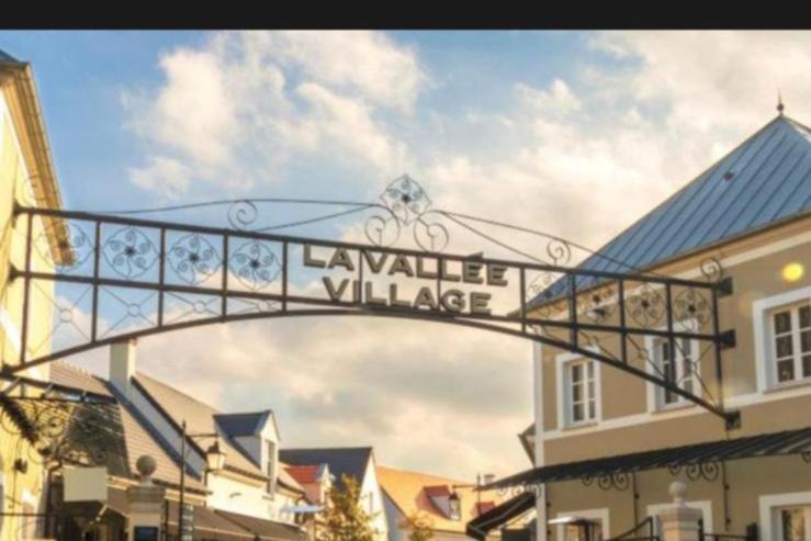 Appartement 5Min Gare Rer Disneyland Paris Val D'Europe La Vallee Village Parking Inclus Montévrain Dış mekan fotoğraf